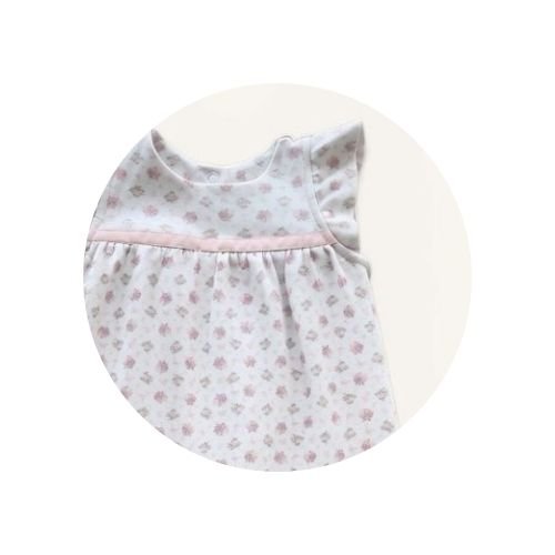 03 jardineira bebe faixa gorgurao sued floral rosa